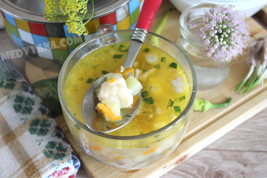 Суп с сырными шариками: легкий, но сытный и очень вкусный